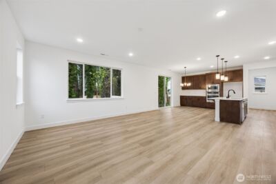 2207 Oak Court #8, Milton, WA 98354 - Photo 4