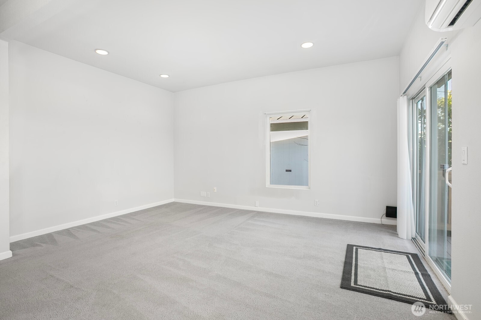 4205 34th Avenue S, Seattle, WA 98118