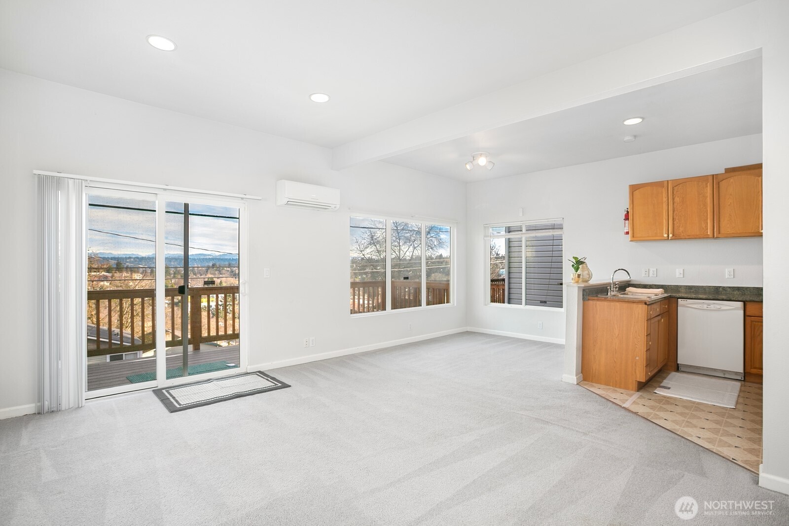 4205 34th Avenue S, Seattle, WA 98118