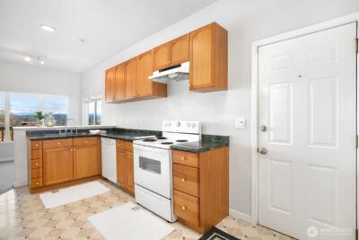 4205 34th Avenue S, Seattle, WA 98118 - Photo 7