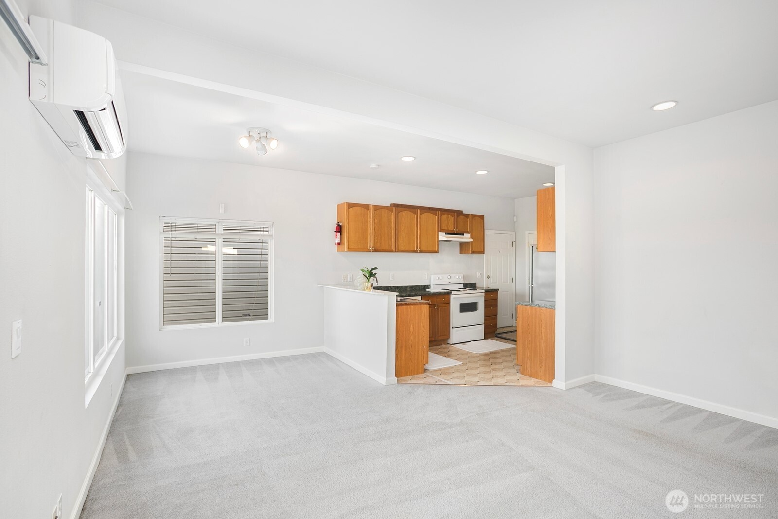 4205 34th Avenue S, Seattle, WA 98118