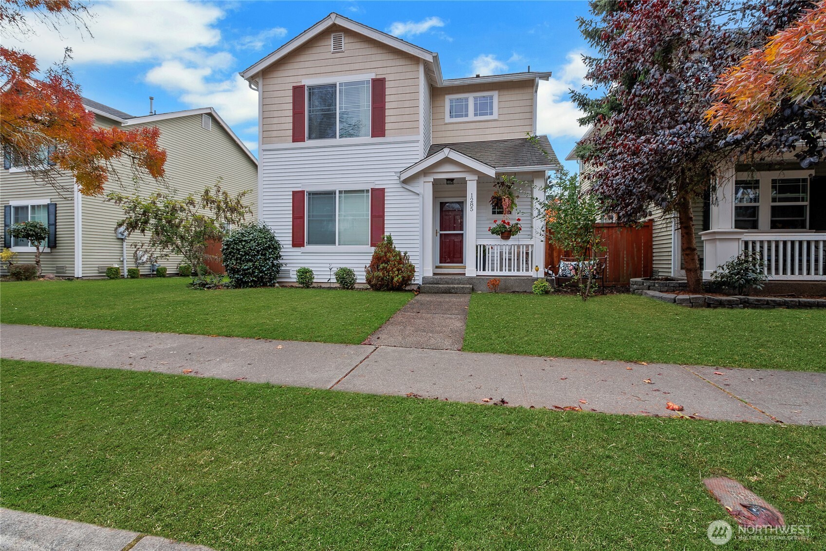 1285 Griggs Street , Dupont, WA 98327