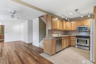 133 W Beacon Hill Drive , Longview, WA 98632 - Photo 15