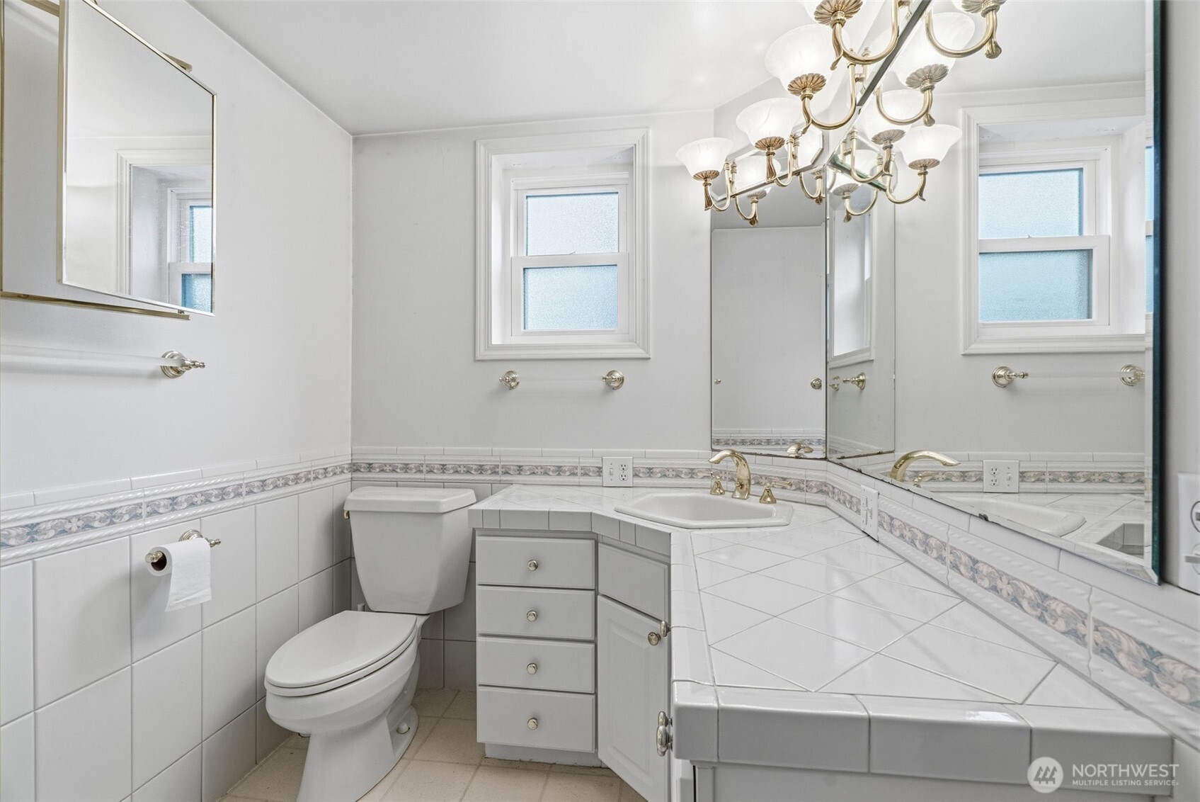 133 W Beacon Hill Drive , Longview, WA 98632