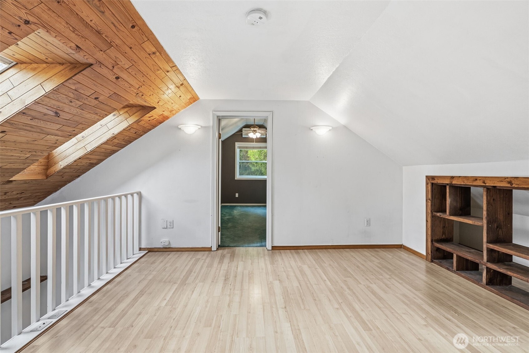 133 W Beacon Hill Drive , Longview, WA 98632