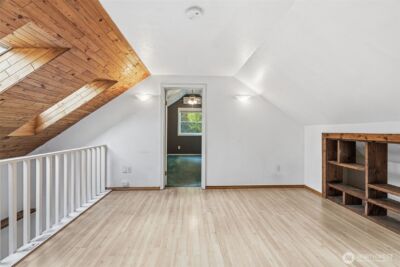 133 W Beacon Hill Drive , Longview, WA 98632 - Photo 4