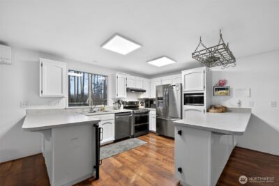 2270 Wellman Place , Oak Harbor, WA 98277 - Photo 6