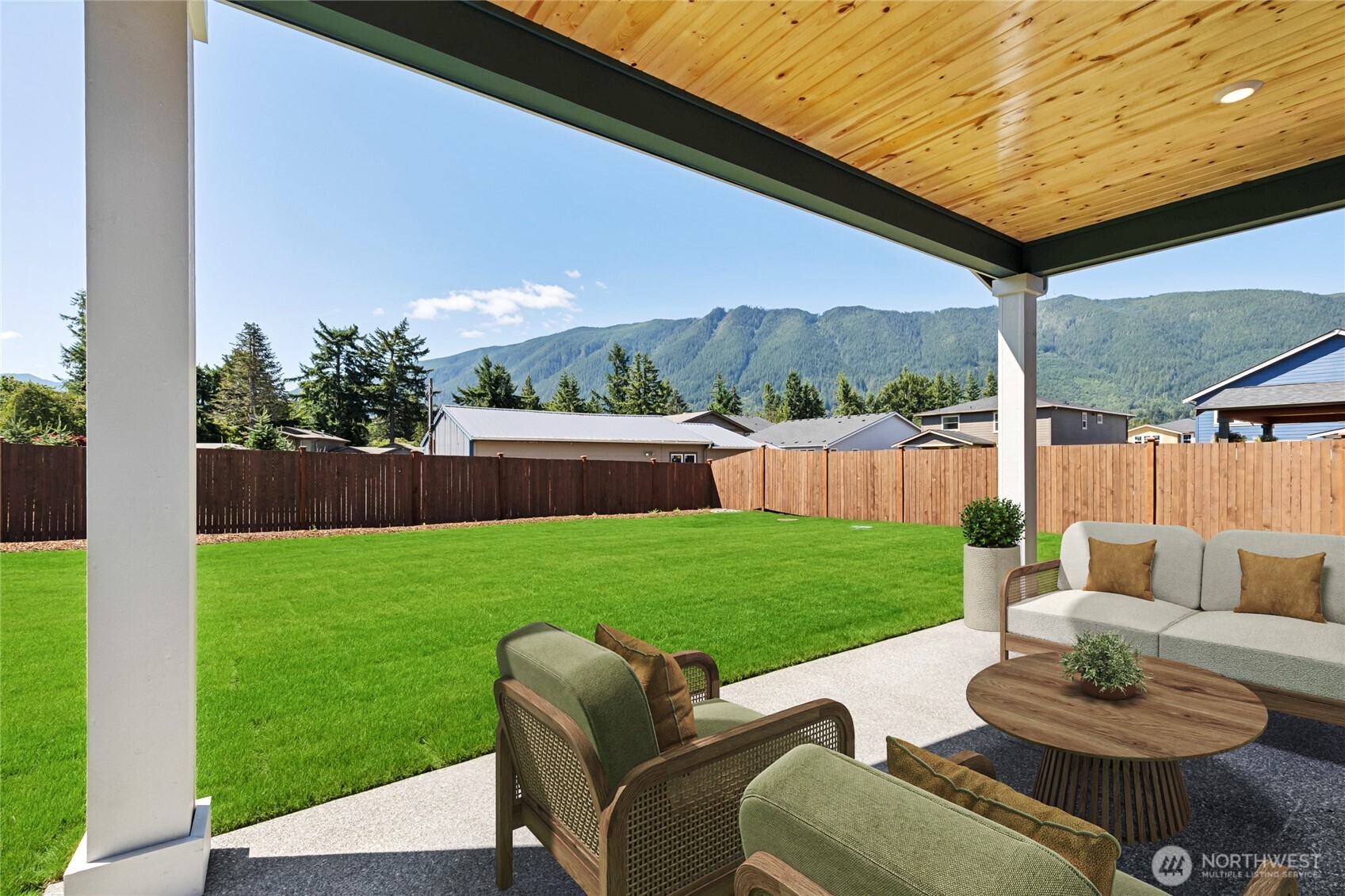 691 SE 12th Place #26, North Bend, WA 98045