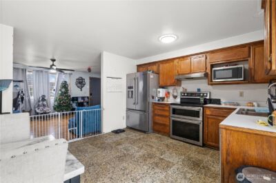 7631 273rd Street NW, Stanwood, WA 98292 - Photo 2