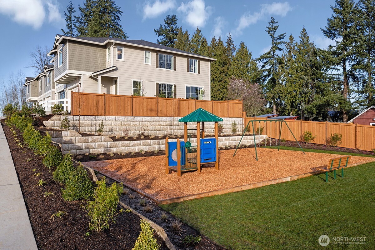 4225 85th Ave NE #82, Marysville, WA 98270