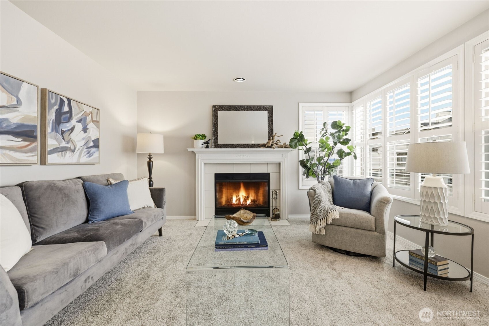 3022 63rd Avenue SW #202, Seattle, WA 98116