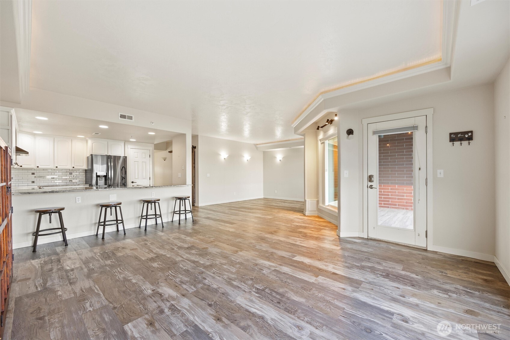 300 Columbia Point Drive #D101, Richland, WA 99352