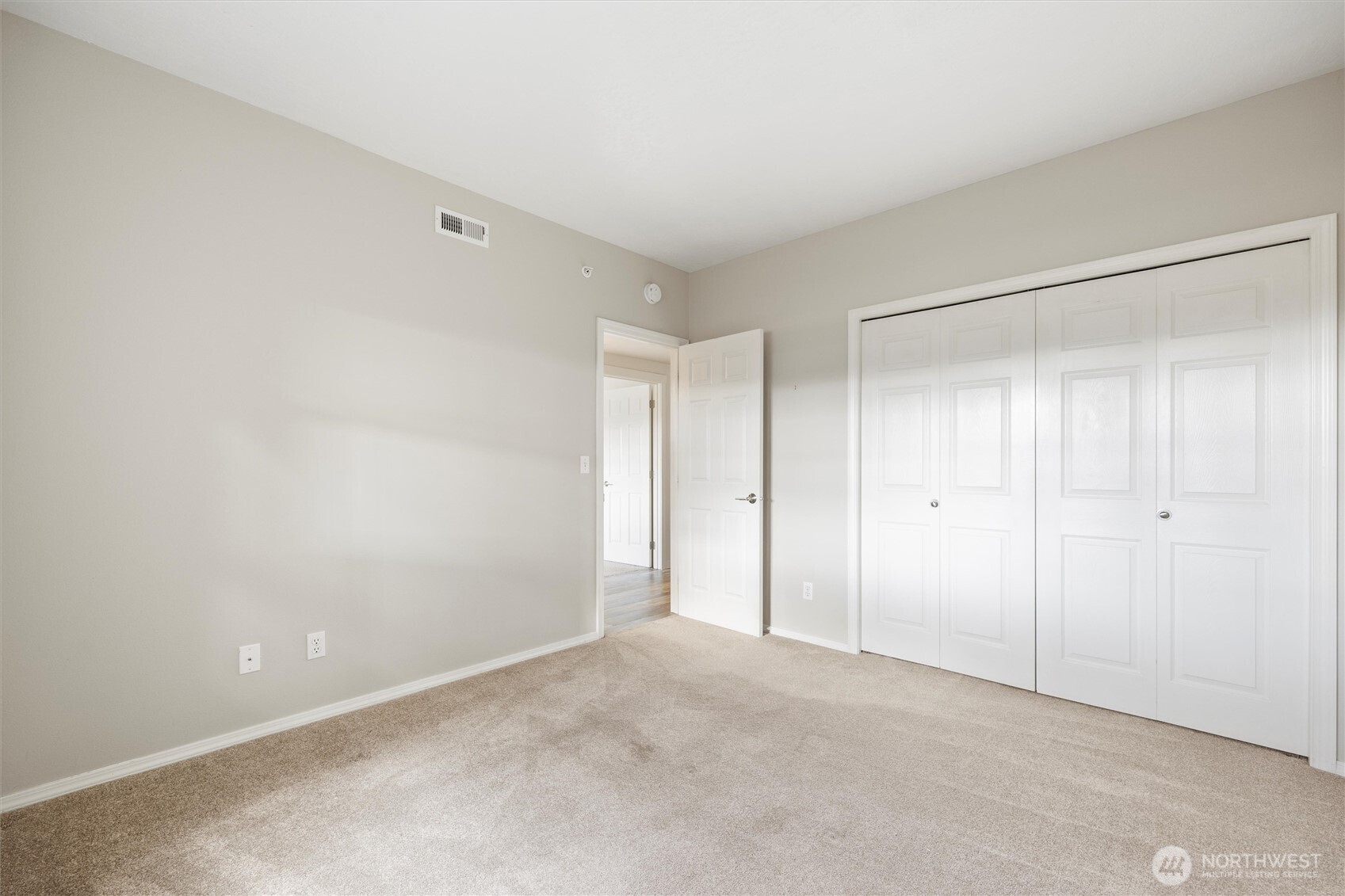 300 Columbia Point Drive #D101, Richland, WA 99352