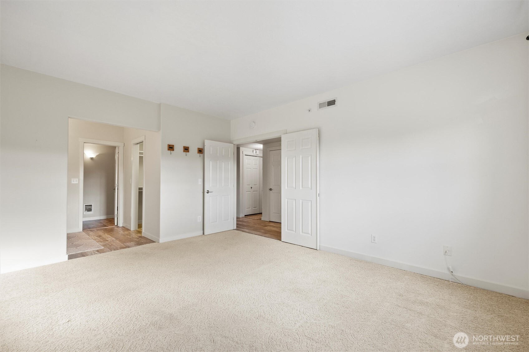 300 Columbia Point Drive #D101, Richland, WA 99352