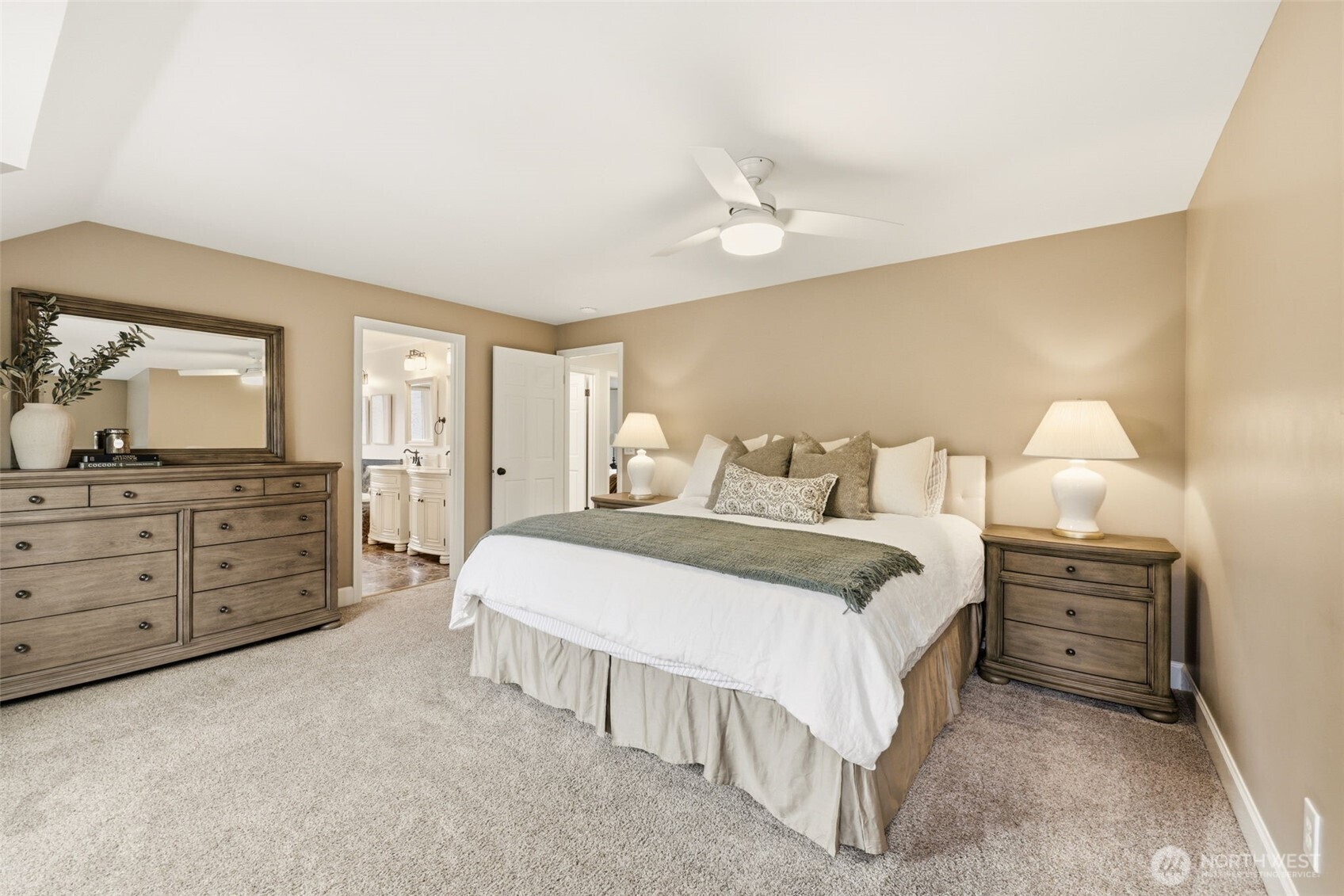 2133 222nd Place NE, Sammamish, WA 98074