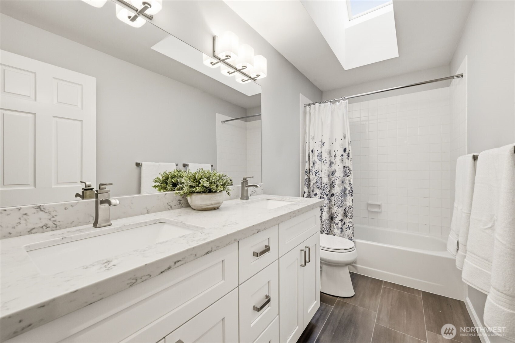 2133 222nd Place NE, Sammamish, WA 98074