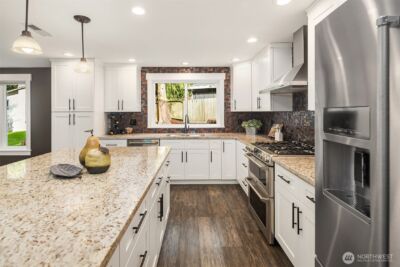 19602 SE 29th Street , Sammamish, WA 98075 - Photo 12