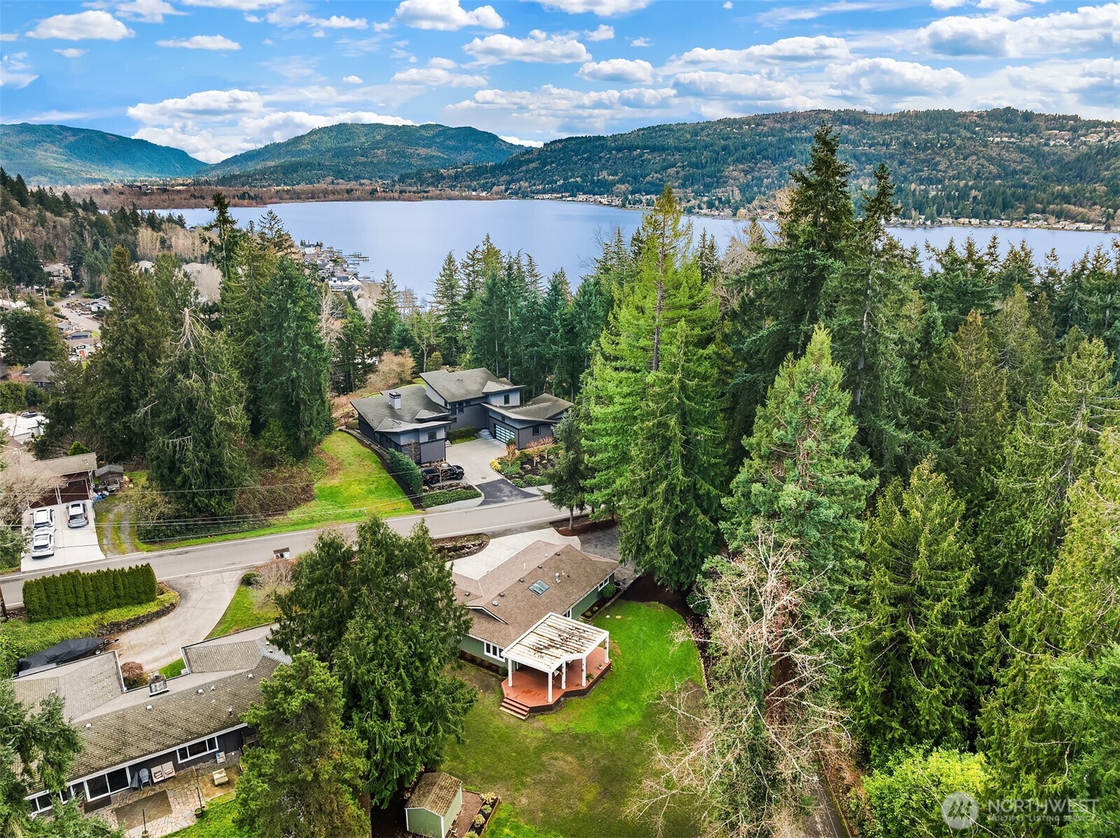 19602 SE 29th Street , Sammamish, WA 98075