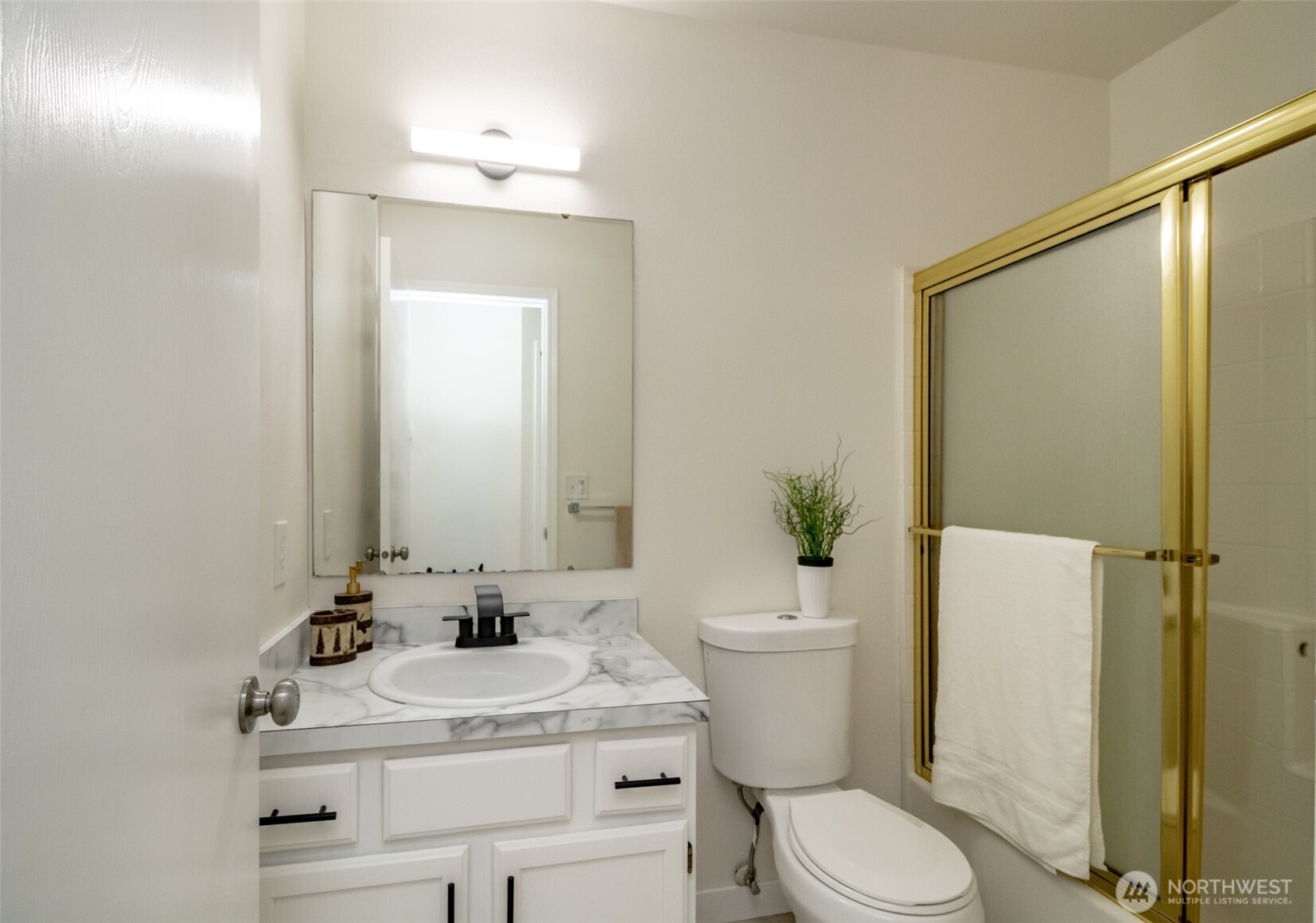 1666 S 85th Street , Tacoma, WA 98444