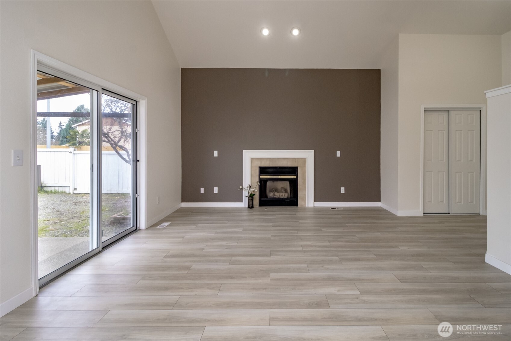 1666 S 85th Street , Tacoma, WA 98444