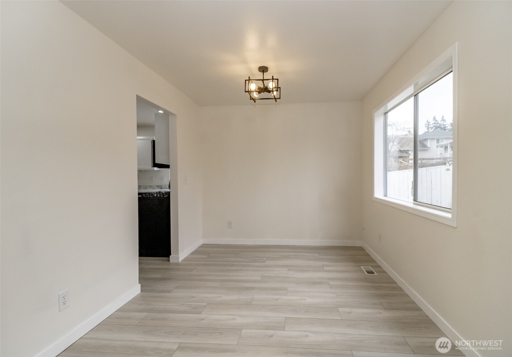 1666 S 85th Street , Tacoma, WA 98444