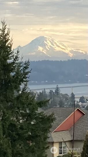 3390 Narrows Lane NE #101, Bremerton, WA 98310