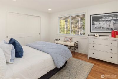 23039 SE 37th Street , Sammamish, WA 98075 - Photo 30