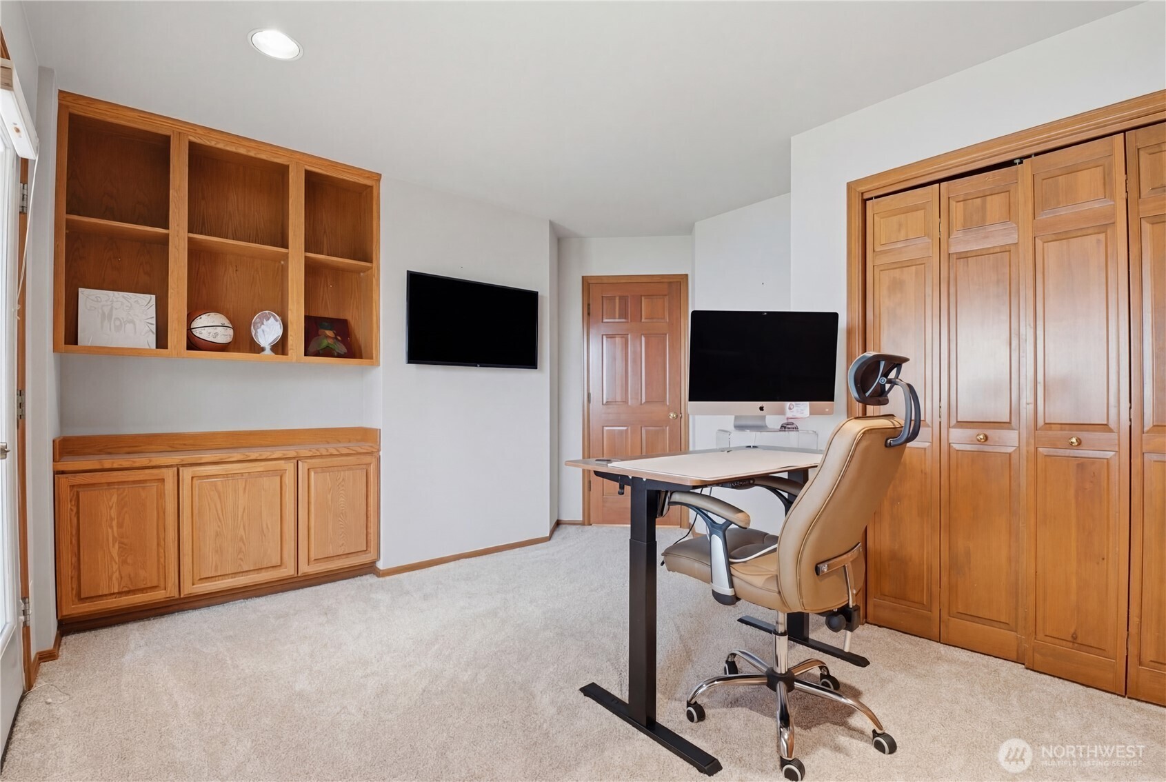 9673 NE Pilot Court , Kingston, WA 98346