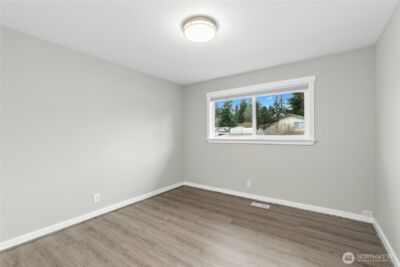 12563 SE 71st Street , Newcastle, WA 98056 - Photo 15