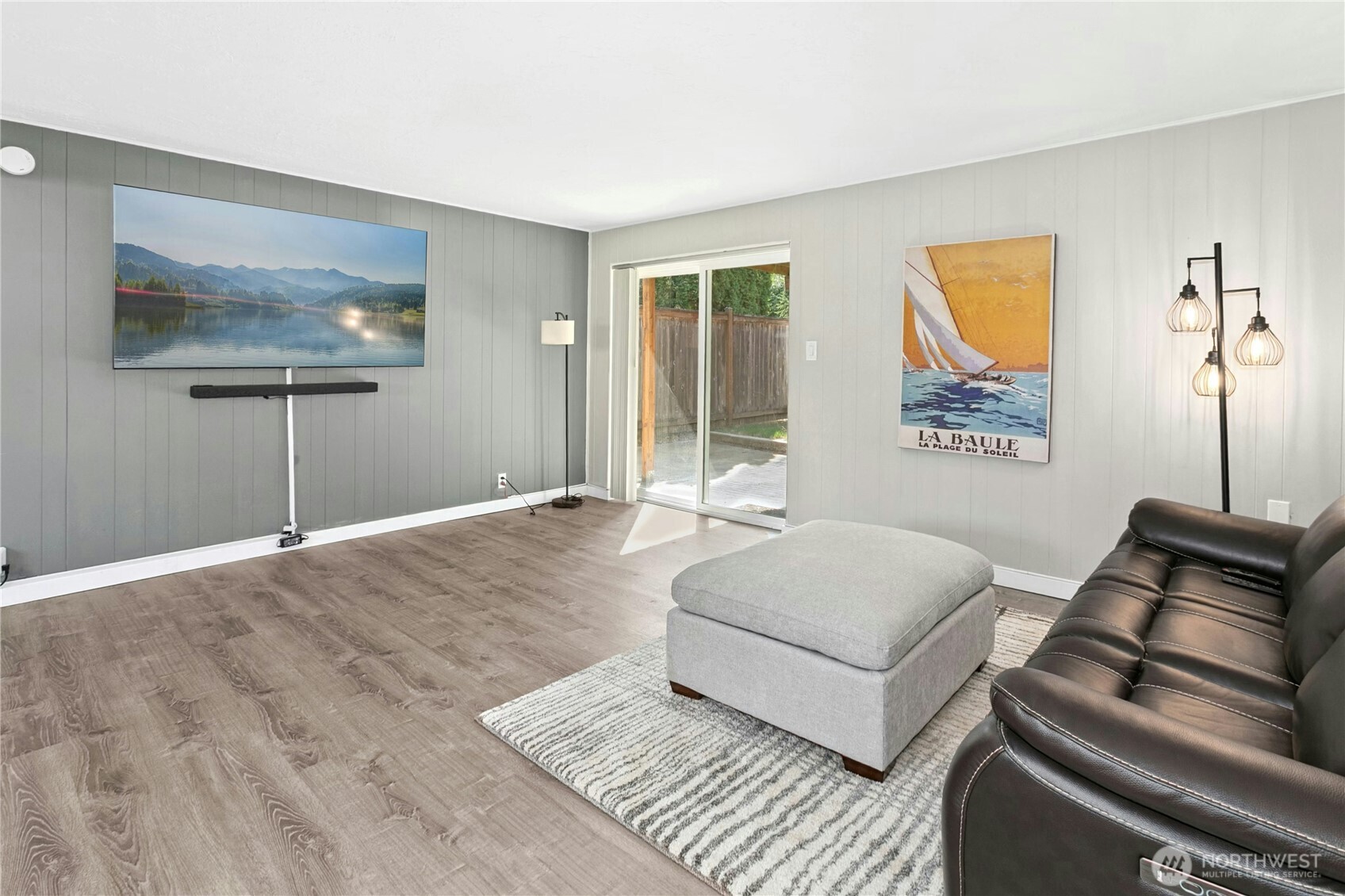 12563 SE 71st Street , Newcastle, WA 98056