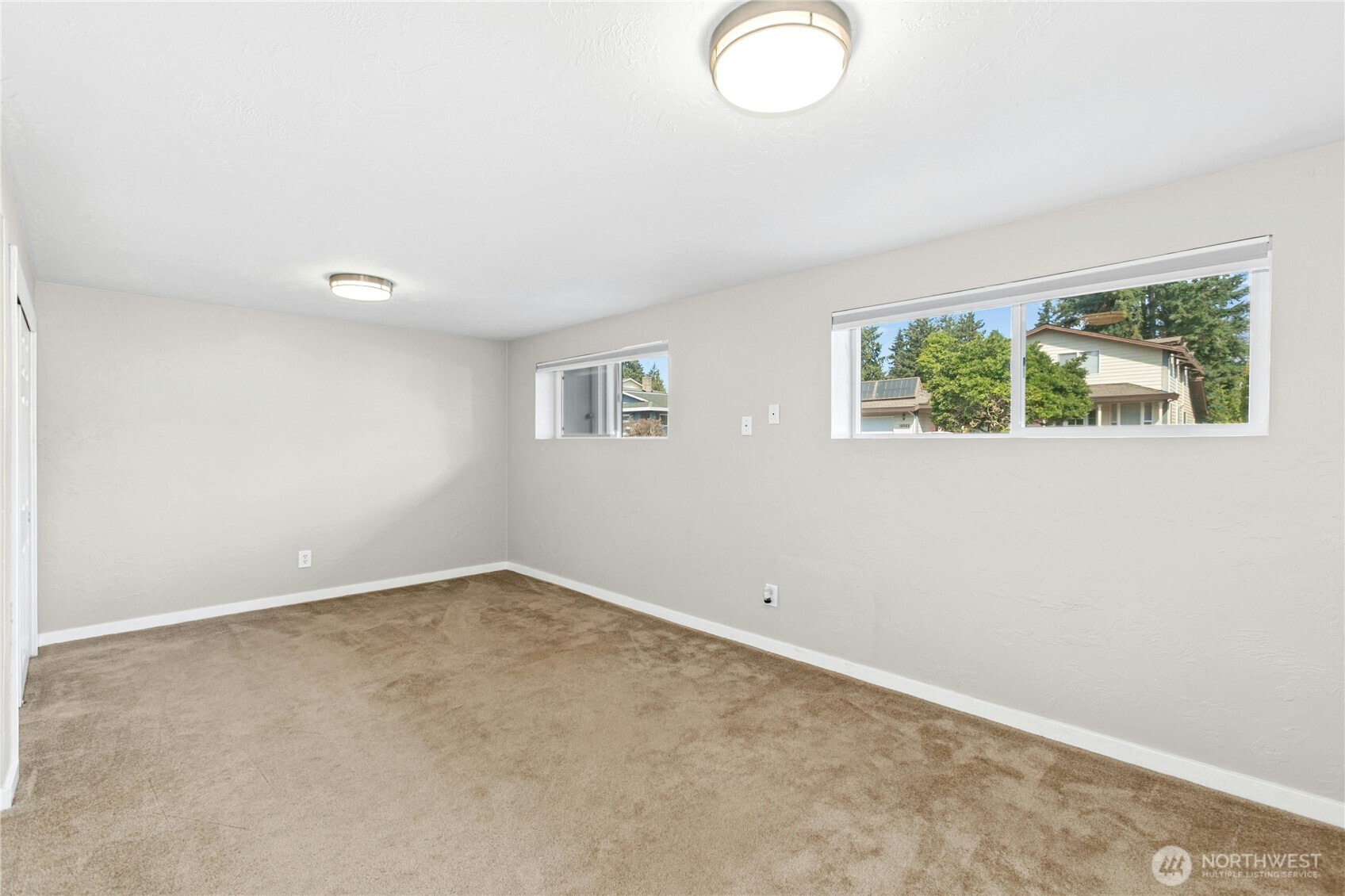 12563 SE 71st Street , Newcastle, WA 98056