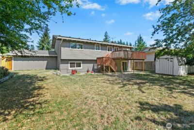 12563 SE 71st Street , Newcastle, WA 98056 - Photo 26