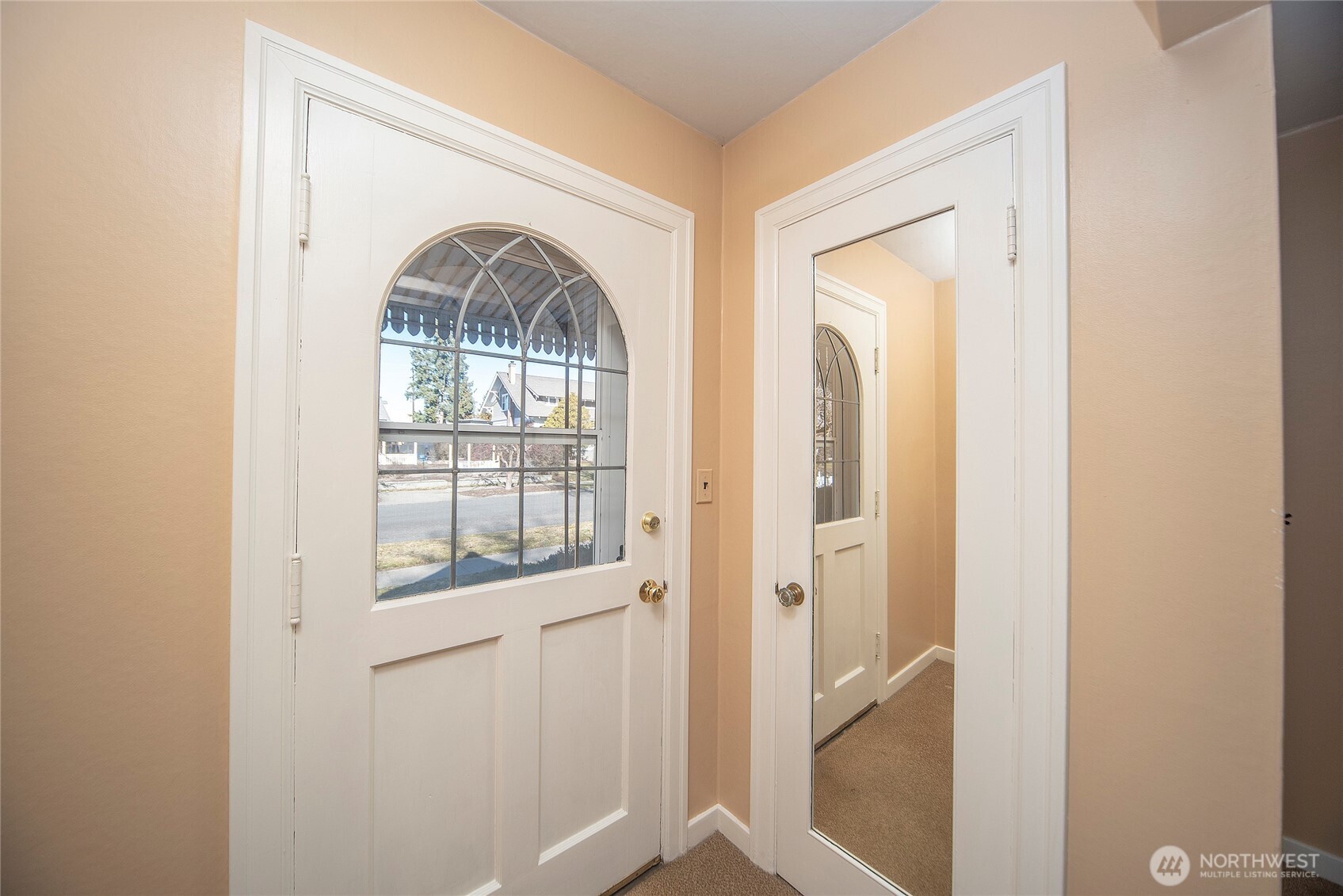 108 E 10th Avenue , Ellensburg, WA 98926