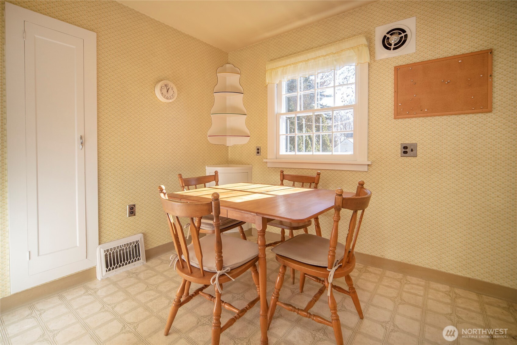 108 E 10th Avenue , Ellensburg, WA 98926