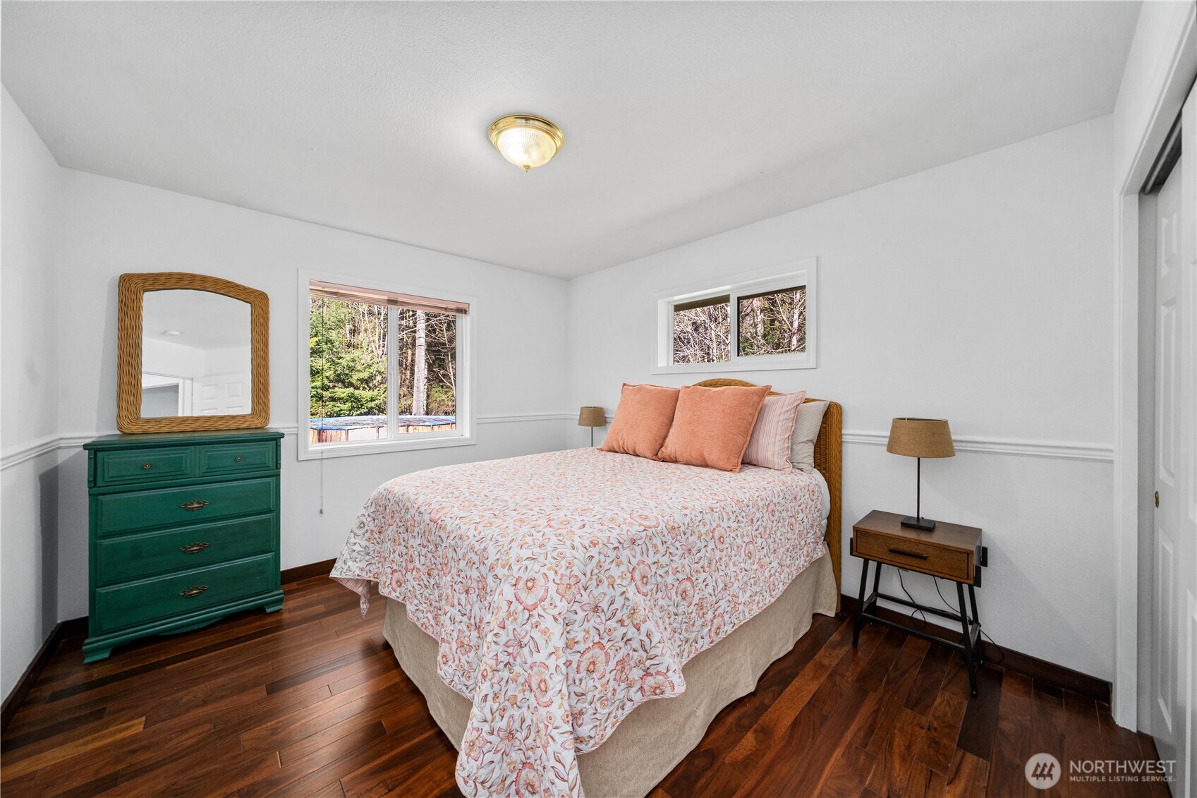 4710 17th Ave NW , Olympia, WA 98502