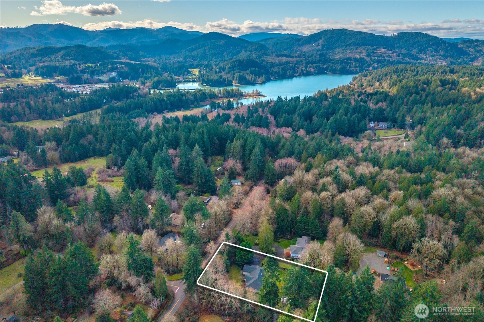 4710 17th Ave NW , Olympia, WA 98502