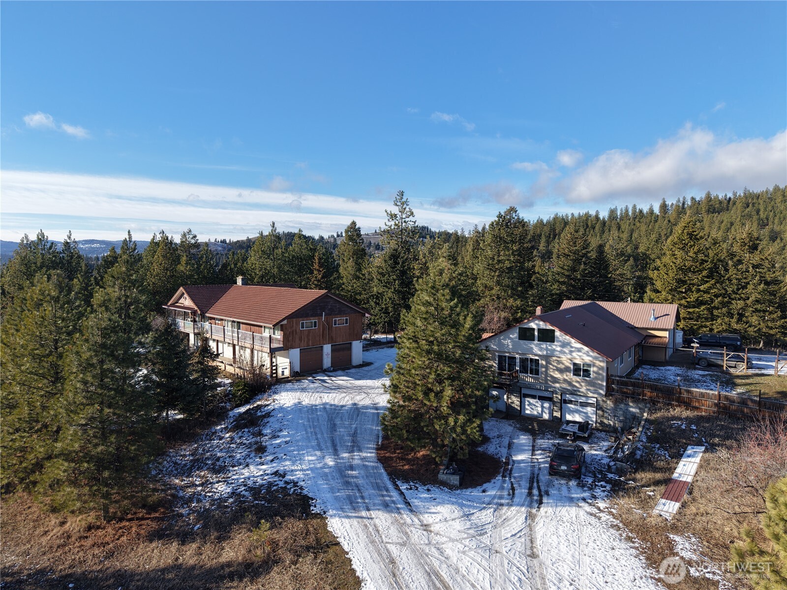 55 Gold Mountain Road , Republic, WA 99166