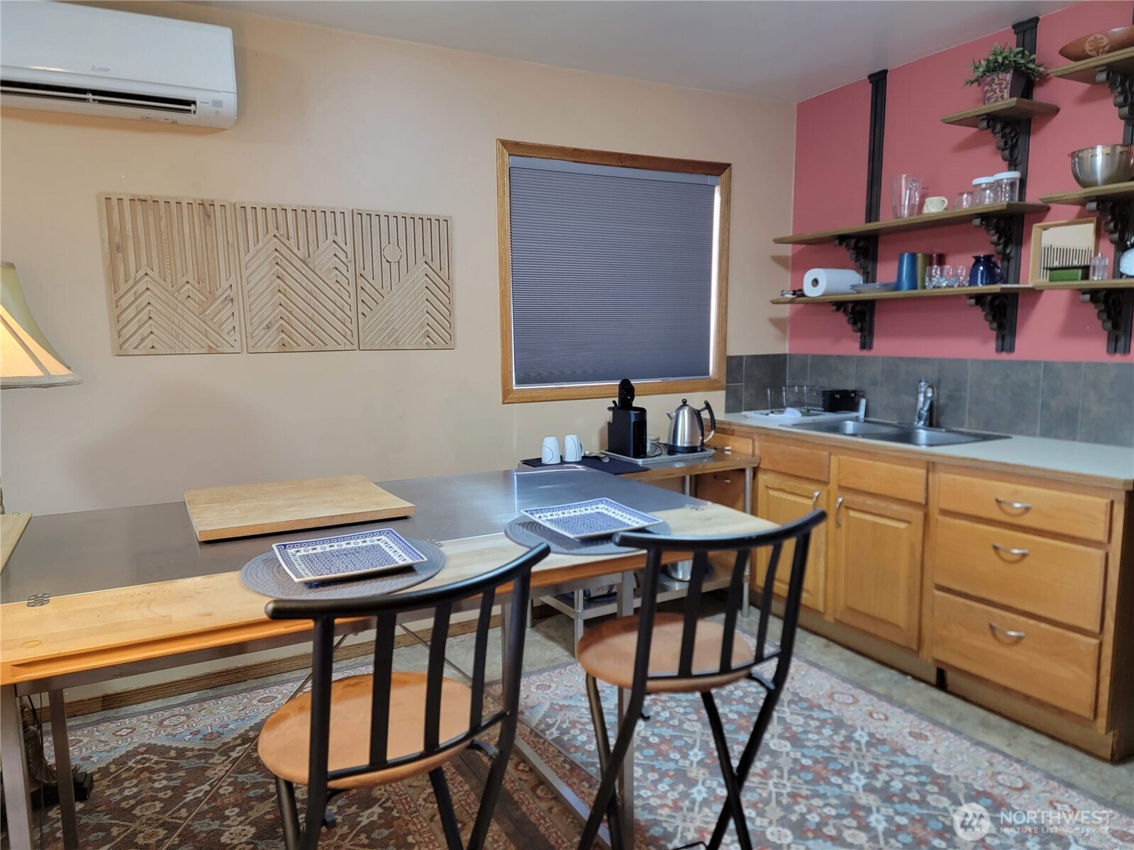 55 Gold Mountain Road , Republic, WA 99166