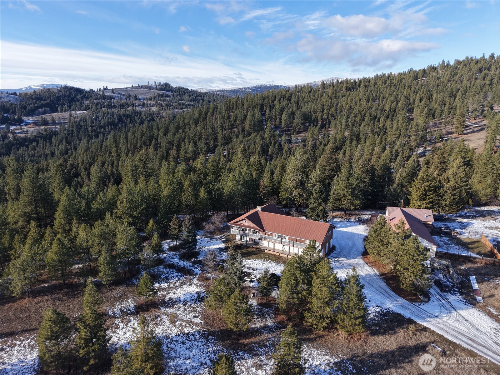 55 Gold Mountain Road , Republic, WA 99166