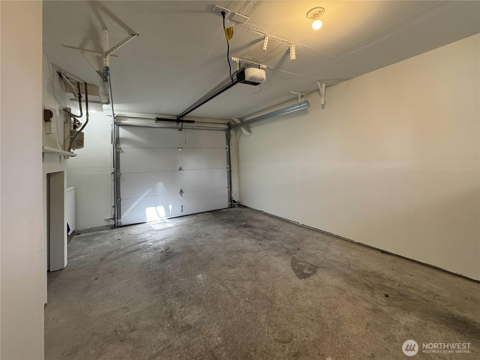 1150 N 90th , Seattle, WA 98103