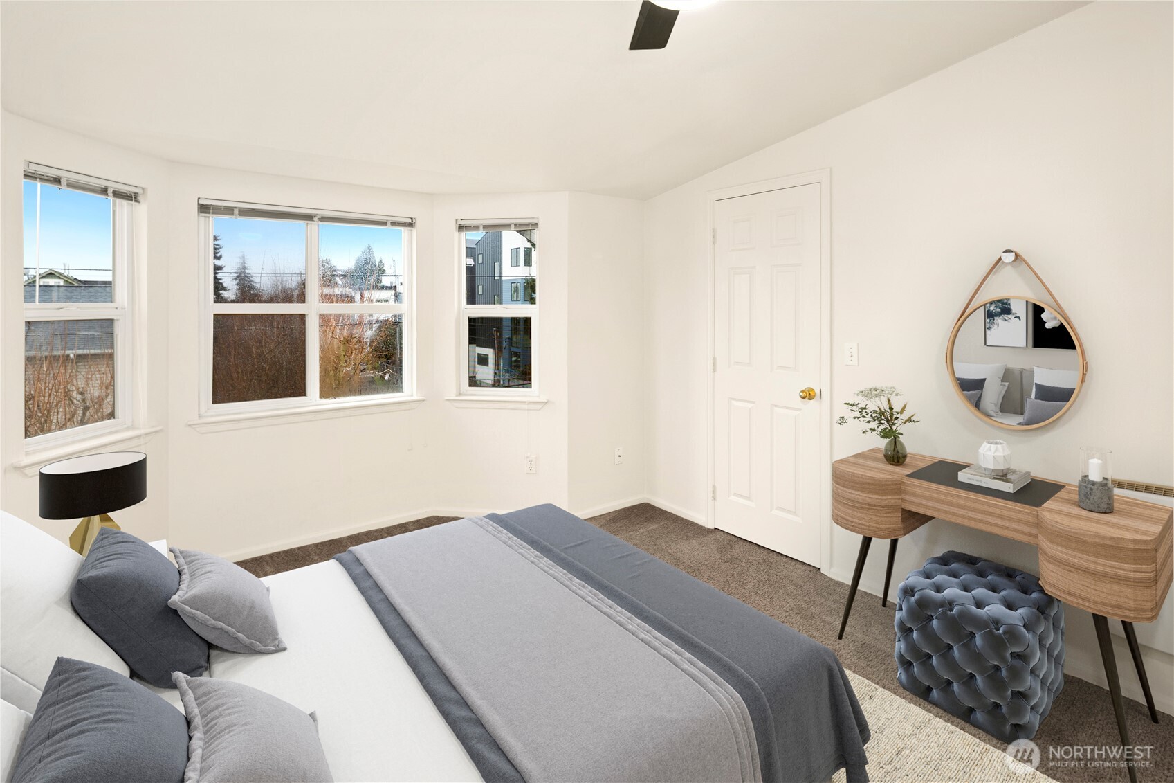 1150 N 90th , Seattle, WA 98103