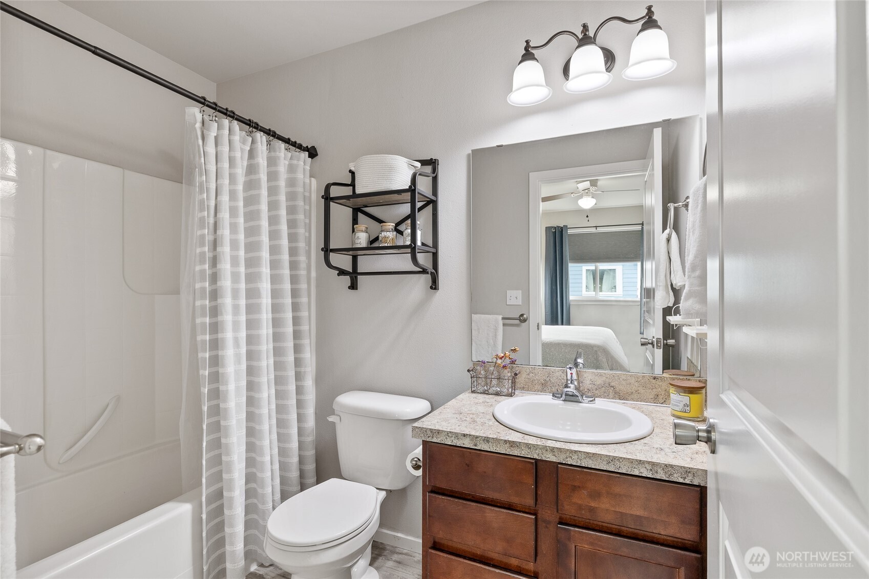 1017 W Main Street #C102, Monroe, WA 98272