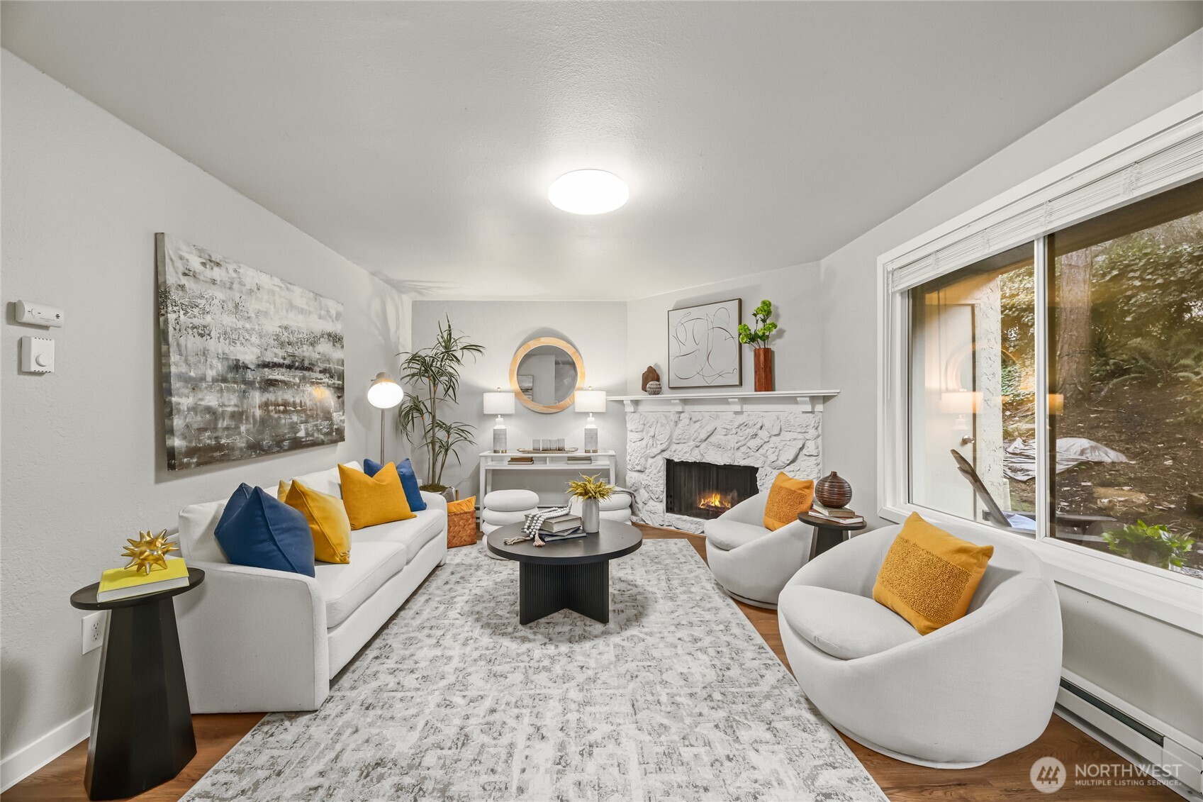 12527 NE 117th Place #F5, Kirkland, WA 98034