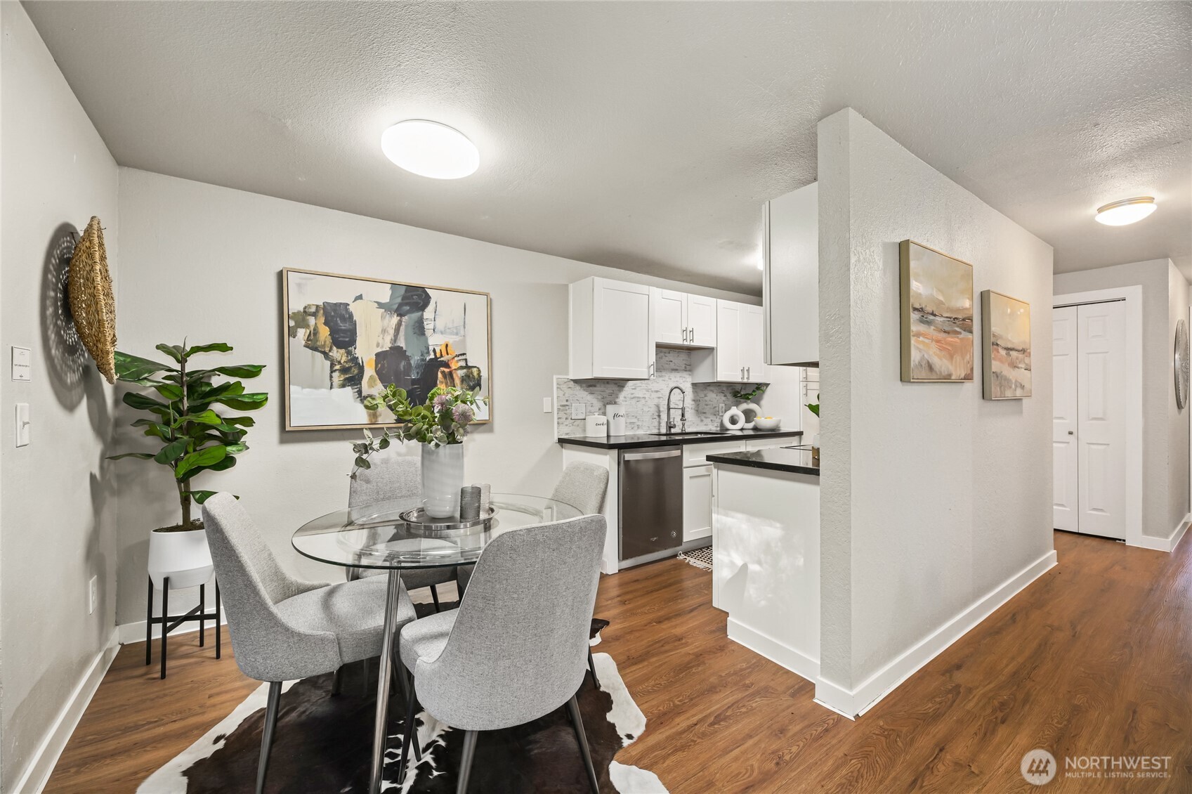 12527 NE 117th Place #F5, Kirkland, WA 98034