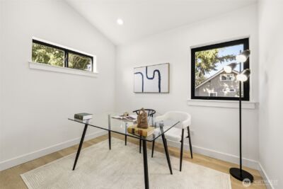 526 N 100th Street , Seattle, WA 98133 - Photo 18