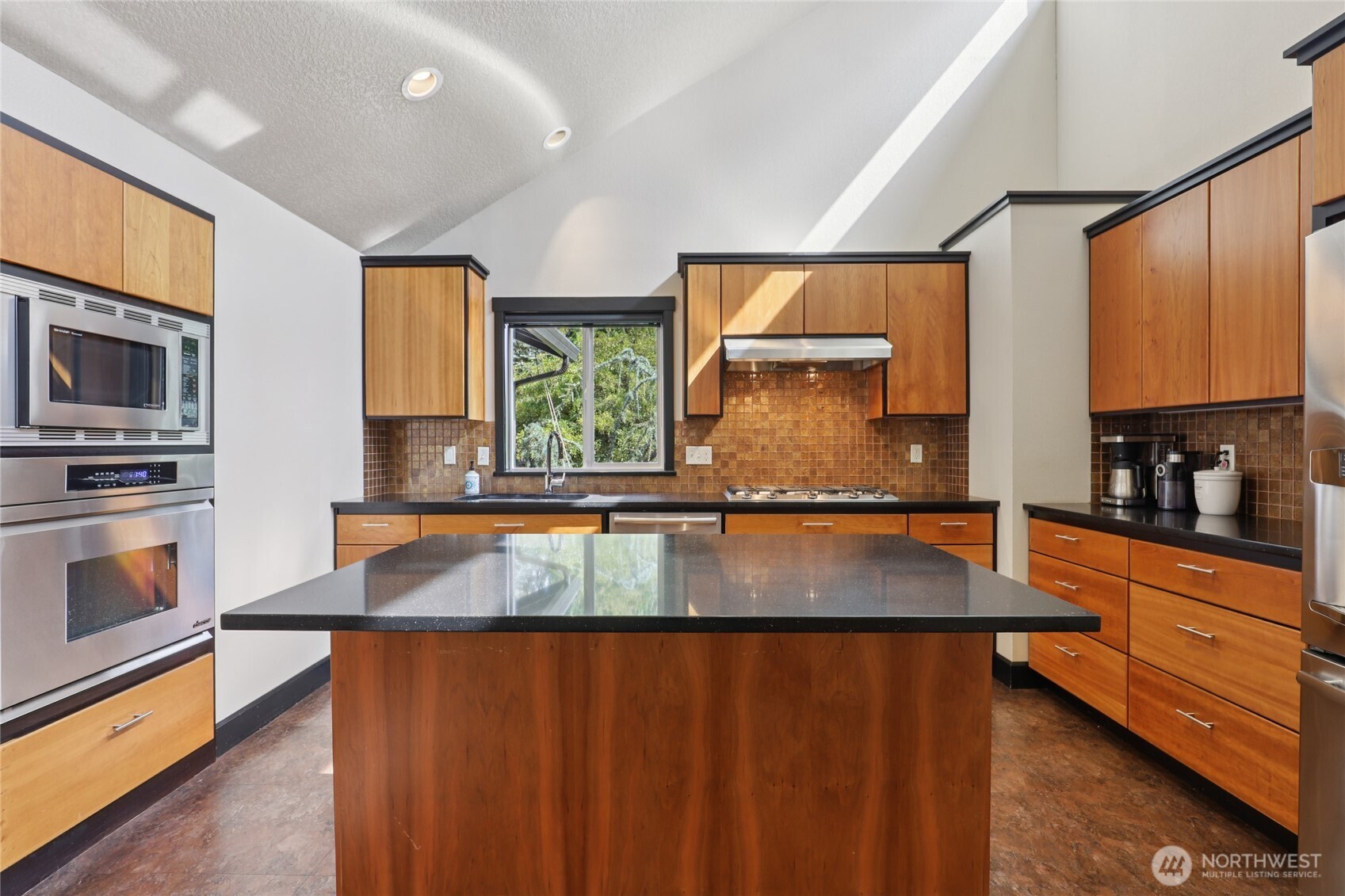 15611 NE 181st Loop , Brush Prairie, WA 98606