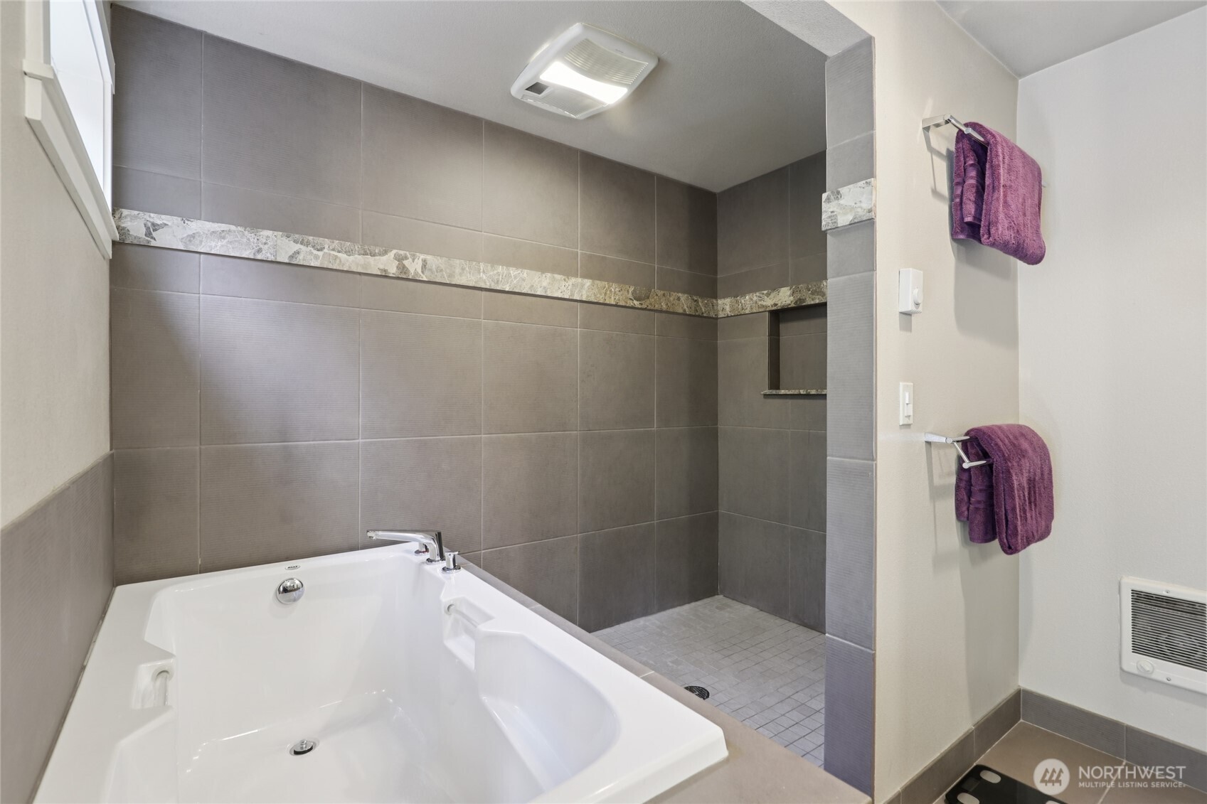 15611 NE 181st Loop , Brush Prairie, WA 98606