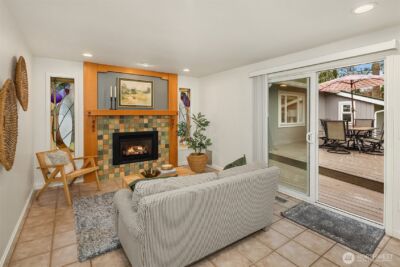 19814 10th Drive SE, Bothell, WA 98012-7701 - Photo 13