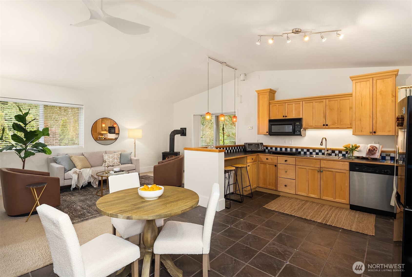 19814 10th Drive SE, Bothell, WA 98012-7701