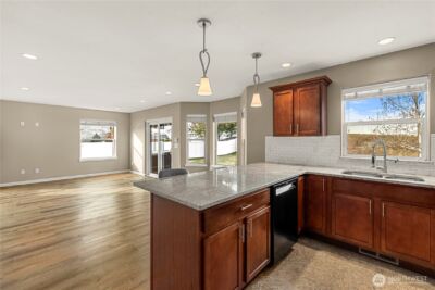 582 S James Avenue , East Wenatchee, WA 98802 - Photo 11